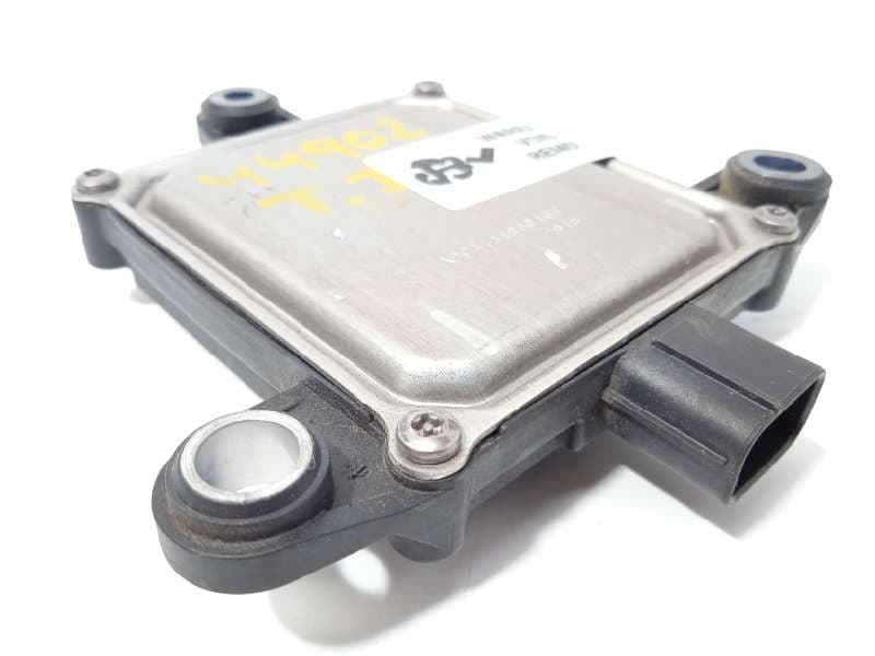 Recambio de sensor para toyota c-hr referencia OEM IAM 88162F4011 - Blanco 2