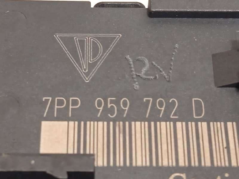 Recambio de modulo electronico para porsche panamera 4 s referencia OEM IAM 7PP959792D 4