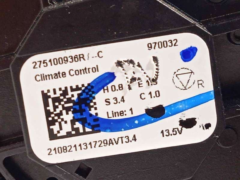 Recambio de mando climatizador para renault captur ii referencia OEM IAM 275100936R - Blanco 5