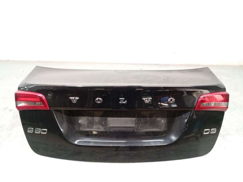 Recambio de tapa maletero para volvo s60 ii (134) d3 referencia OEM IAM 31395582