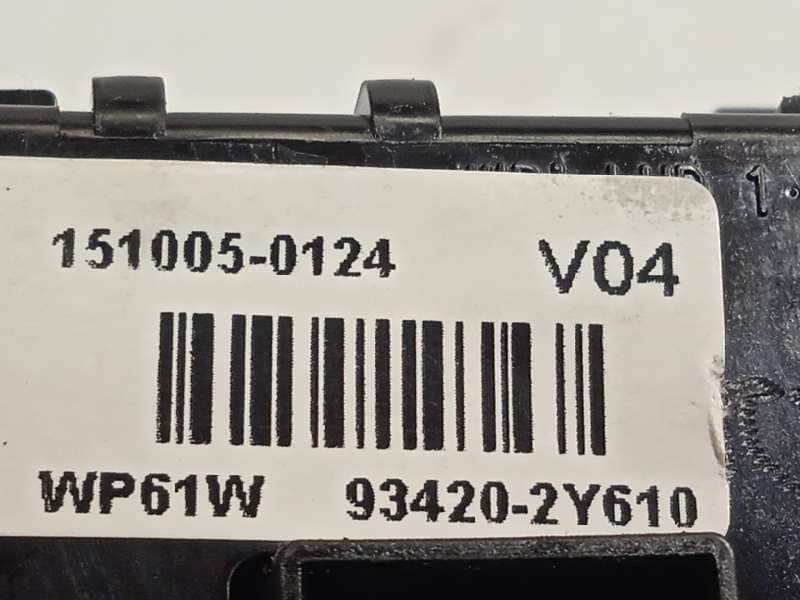Recambio de mando limpia para hyundai i40 style referencia OEM IAM 934202Y610 - Gris 3