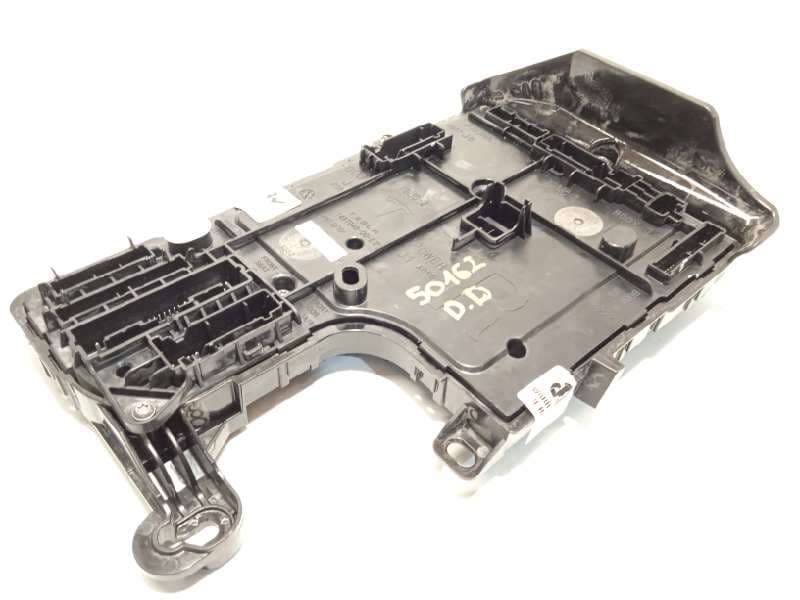 Recambio de centralita confort para tesla model 3 rwd referencia OEM IAM 156745400B - Blanco