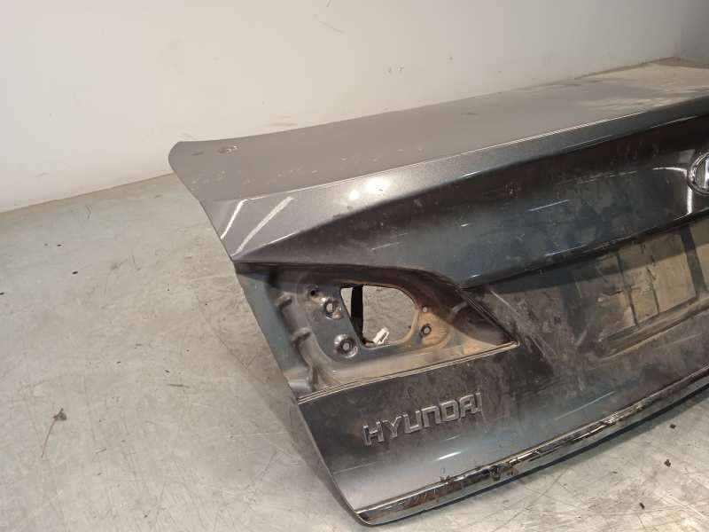 Recambio de tapa maletero para hyundai i40 style referencia OEM IAM 692003Z310 - Gris 3