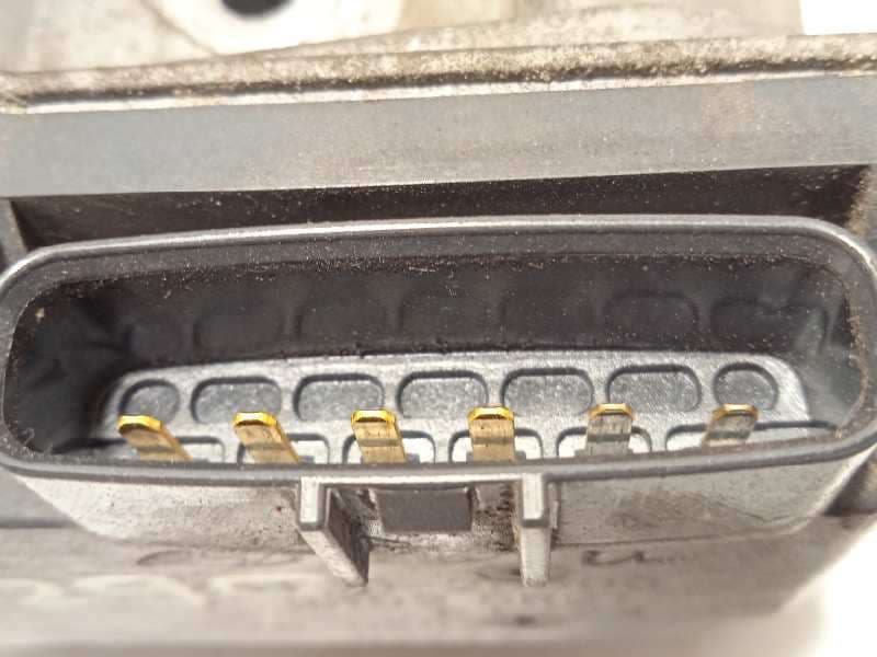 Recambio de caja mariposa para kia sportage basic 4x2 referencia OEM IAM 351002B300 - Blanco 4
