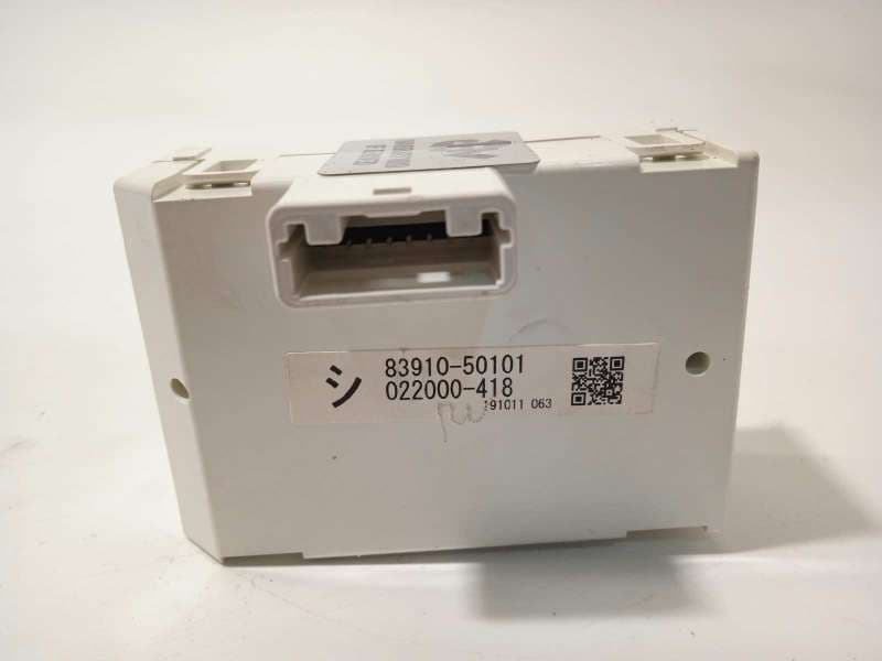 Recambio de reloj cuenta kilometros para lexus es 300h referencia OEM IAM 8391050101 - Gris 2