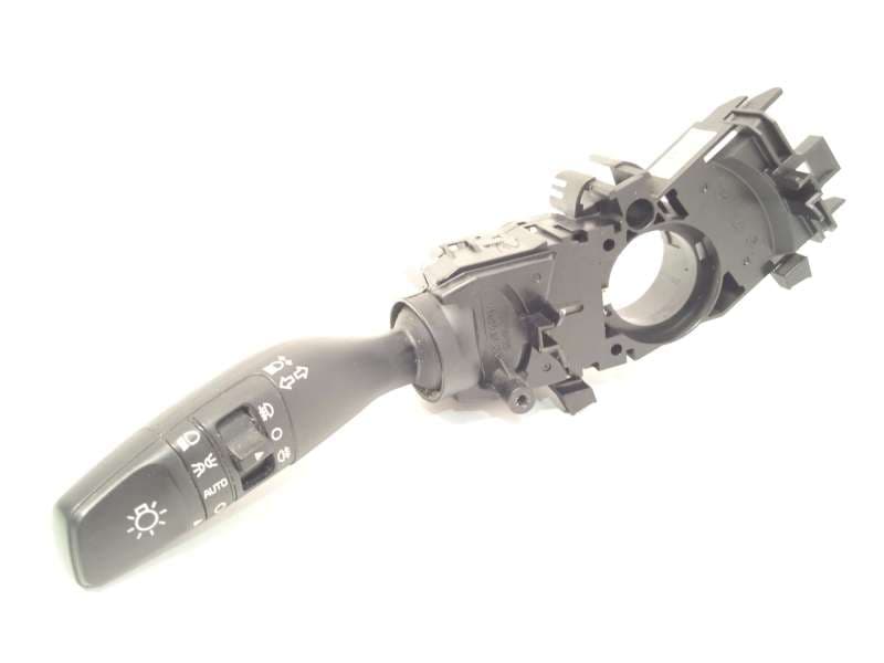 Recambio de mando luces para kia carens iv 1.7 crdi referencia OEM IAM 93410A4631 - Blanco