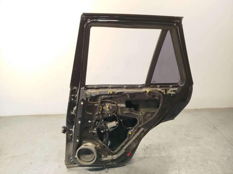 Recambio de puerta trasera derecha para bmw x5 (e53) 3.0 d referencia OEM IAM 41528256828 - Negro 5
