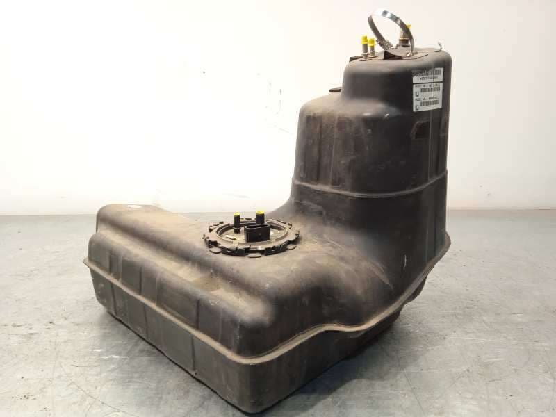 Recambio de deposito combustible para audi r8 (423) 4.2 fsi referencia OEM IAM 420201021J - Blanco