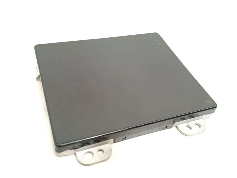 Recambio de modulo electronico para byd seal u dm-i referencia OEM IAM SA3HK3825200