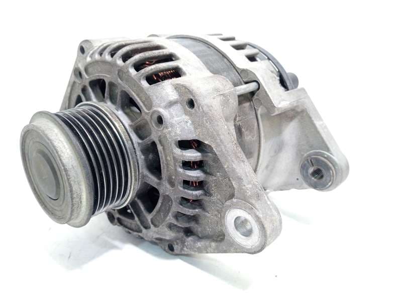 Recambio de alternador para opel astra j (p10) 1.7 cdti (68) referencia OEM IAM 13500186 - Negro