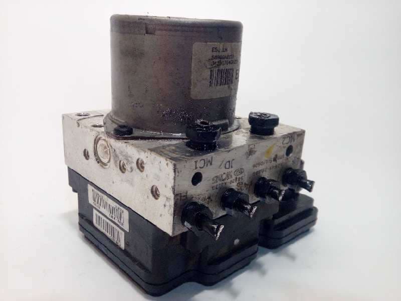 Recambio de abs para kia cee'd tech referencia OEM IAM 58920A2230 6158945200 A258920800