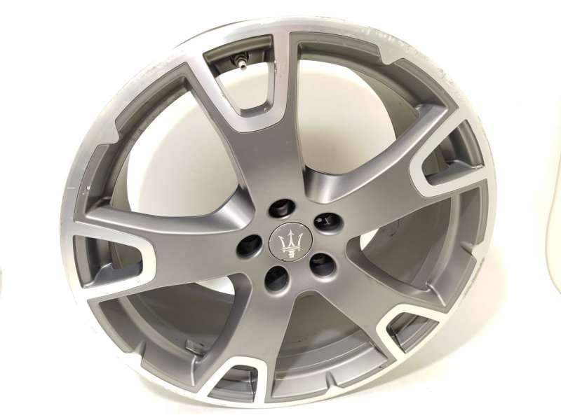 Recambio de llanta para maserati levante suv (m161) 3.0 d q4 referencia OEM IAM 670044701 2
