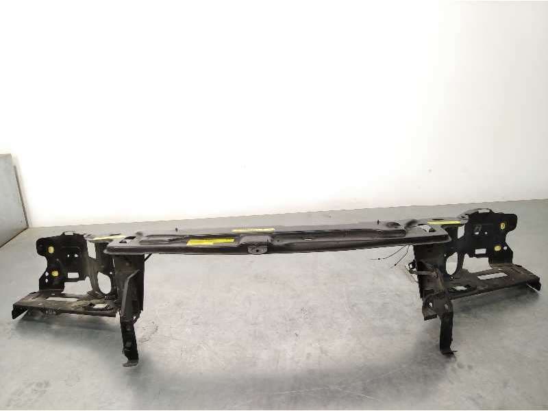 Recambio de panel frontal para volvo xc90 2.4 diesel cat referencia OEM IAM 30796864