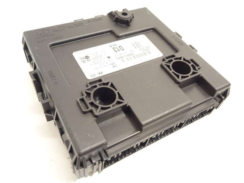 Recambio de modulo electronico para kia niro referencia OEM IAM 95480G5130 - Blanco