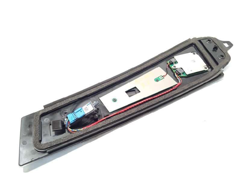 Recambio de embellecedor para tesla model 3 rwd referencia OEM IAM 110925300I  110043700E - Blanco 4