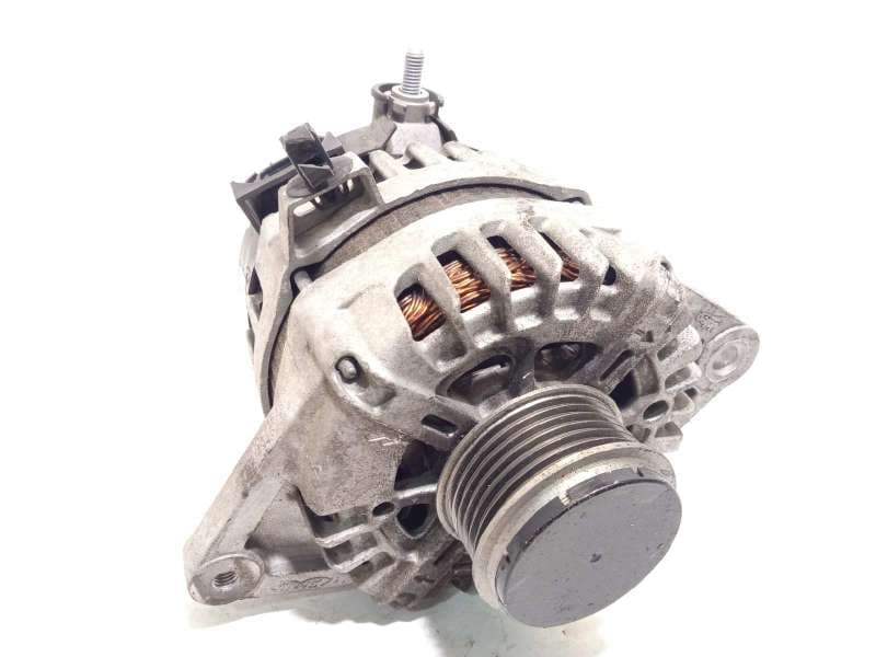 Recambio de alternador para kia sportage 1.6 cat referencia OEM IAM 373002B970  2626125 - Azul