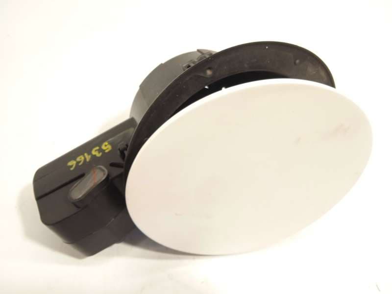Recambio de tapa exterior combustible para kia niro referencia OEM IAM 69513G5000 - Blanco