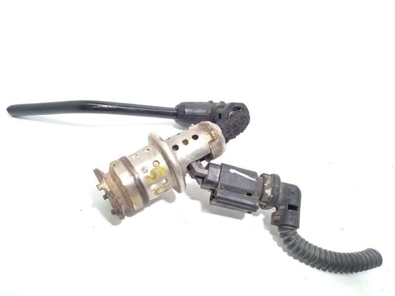 Recambio de inyector para toyota proace verso 1.6 d-4d cat referencia OEM IAM 9802763880 - Blanco