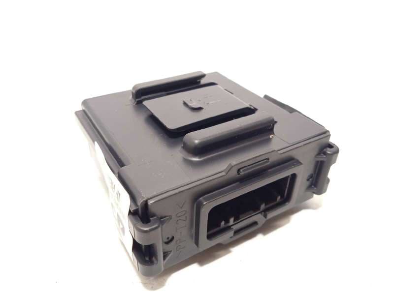 Recambio de modulo electronico para renault arkana 1.3 referencia OEM IAM 284E77655R - Blanco
