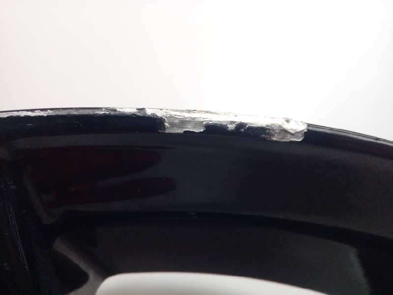 Recambio de llanta para lexus ct 200h referencia OEM IAM 4261176280 2