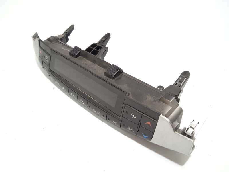 Recambio de mando climatizador para lexus ct 200h referencia OEM IAM 5590076060 - Blanco 2