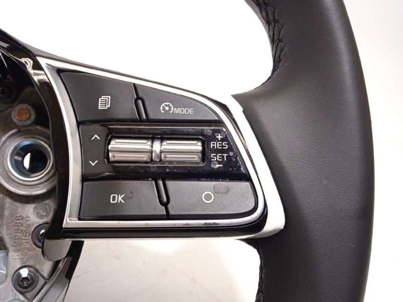 Recambio de volante para kia xceed 1.0 tgdi cat referencia OEM IAM 56100J7640CEP - Blanco 2