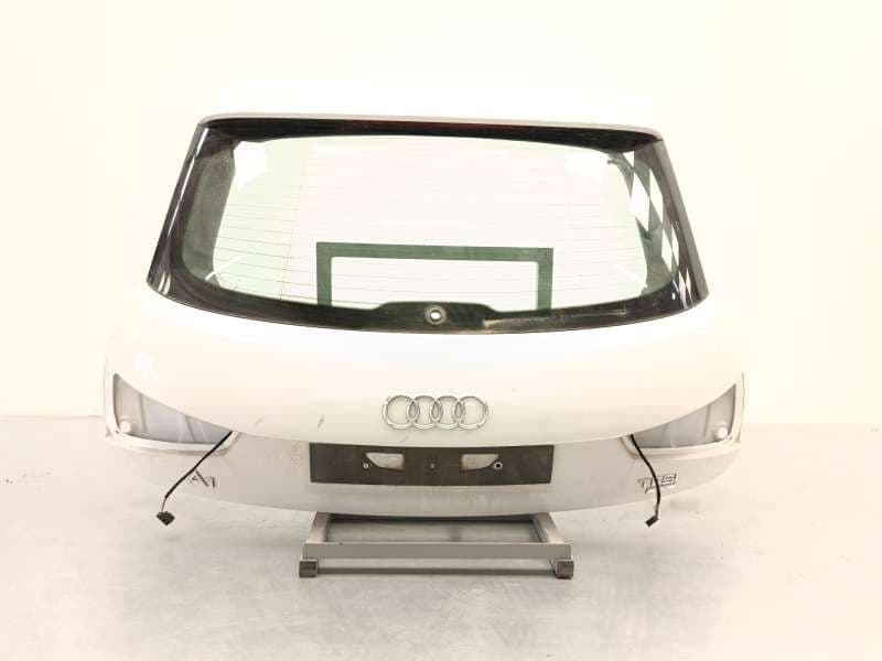 Recambio de porton trasero para audi a1 (8x1, 8xk) 1.0 tfsi referencia OEM IAM 8X4827023B