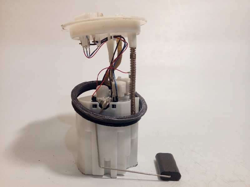 Recambio de bomba combustible para seat mii (kf1) 1.0 referencia OEM IAM 1S0919051G - Blanco