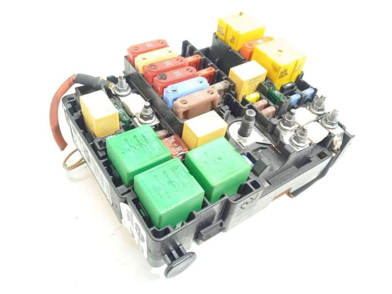 Recambio de caja reles / fusibles para peugeot 308 sw active referencia OEM IAM 9804848580