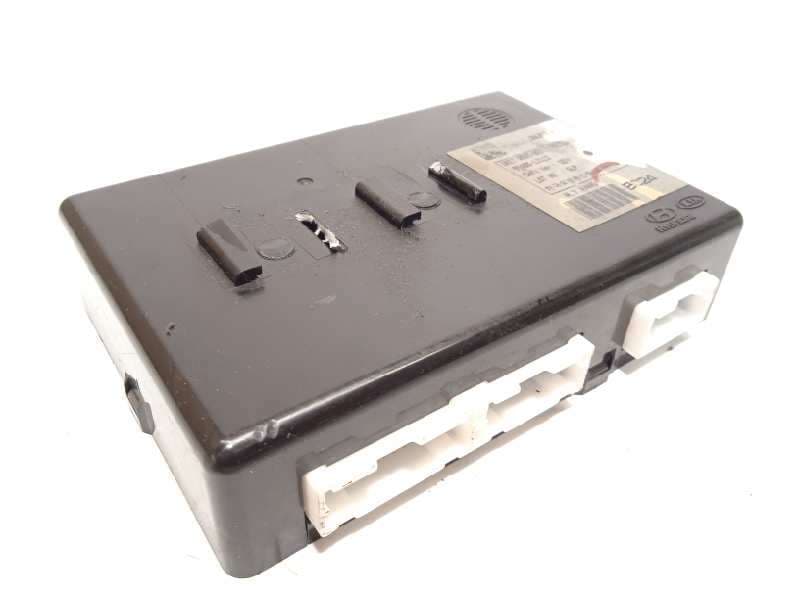 Recambio de modulo electronico para hyundai i20 classic referencia OEM IAM 954001J113 - Rojo
