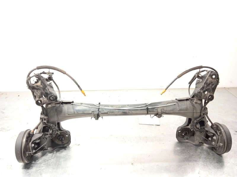Recambio de puente trasero para peugeot 208 (p2) active referencia OEM IAM 1648273380 - Blanco