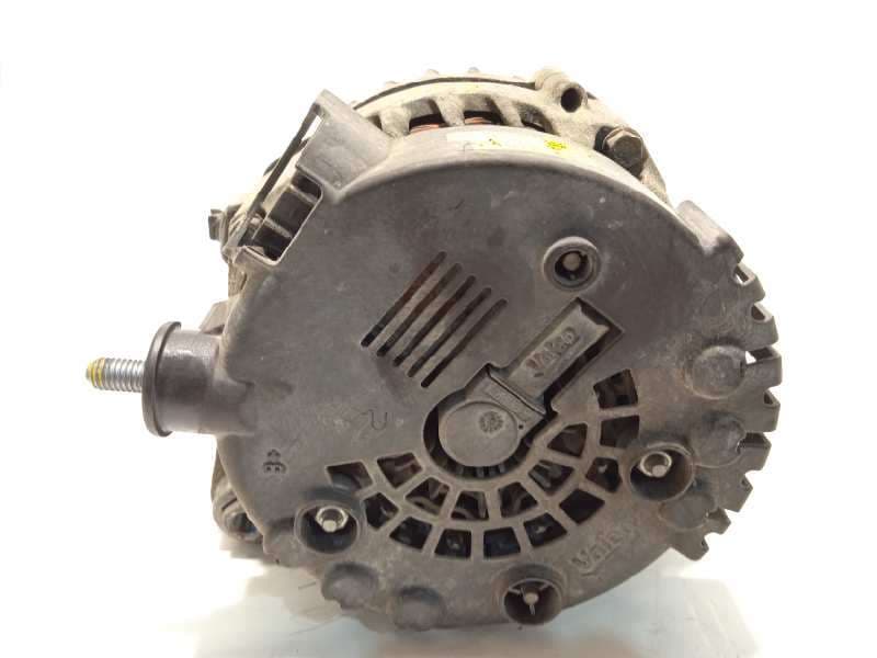 Recambio de alternador para kia venga drive referencia OEM IAM 373002A850  2611067 2