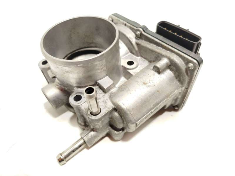 Recambio de caja mariposa para toyota verso (_r2_) 1.6 (zgr20_) referencia OEM IAM 2203037050