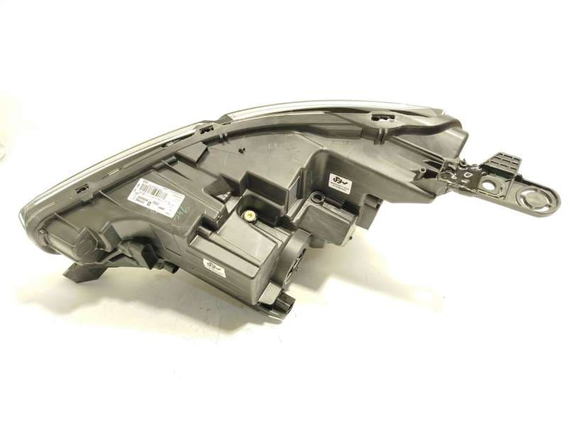 Recambio de faro derecho para citroën c4 iii 1.2 referencia OEM IAM 9830649280  73374698 4
