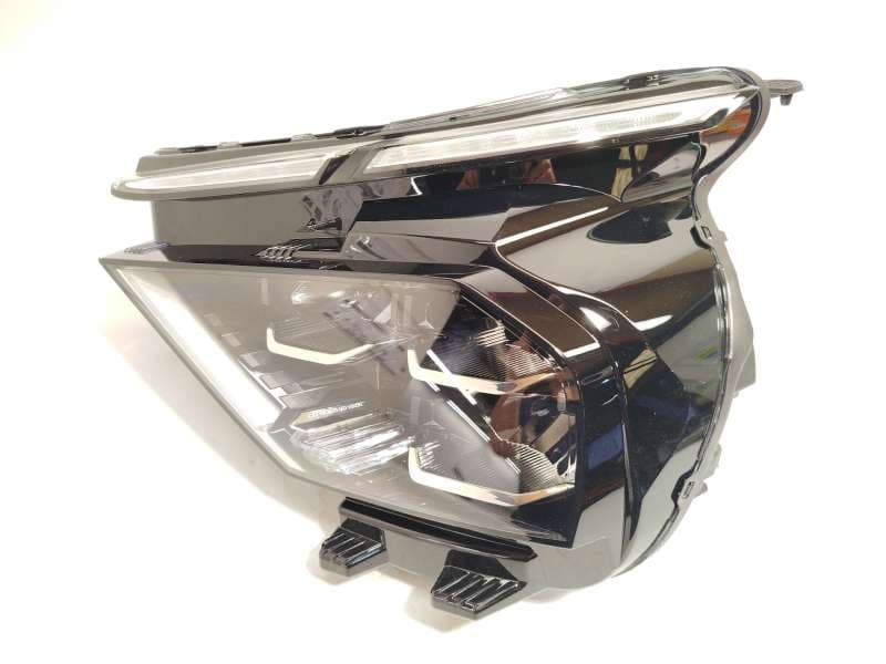 Recambio de faro izquierdo para citroën c4 iii 1.2 referencia OEM IAM 9830649480  73374697