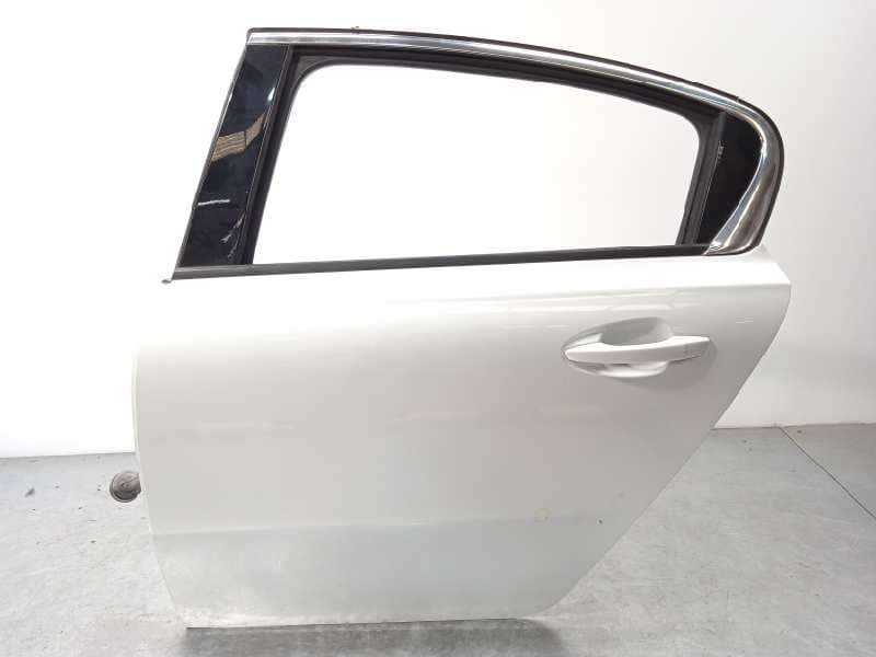 Recambio de puerta trasera izquierda para peugeot 508 active referencia OEM IAM 9006S0 - Blanco