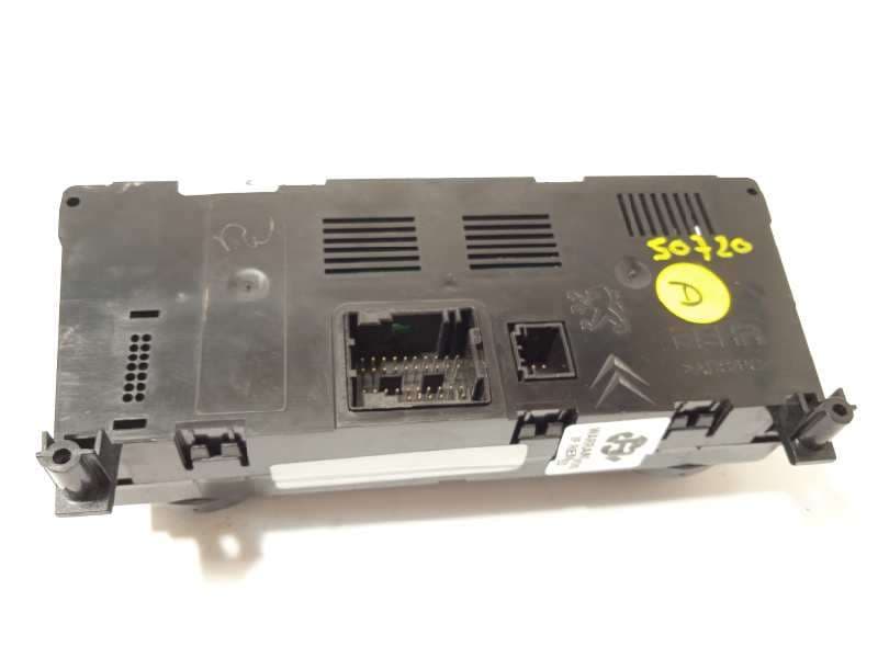 Recambio de mando climatizador para peugeot 3008 premium referencia OEM IAM 96738320XT - Blanco 4