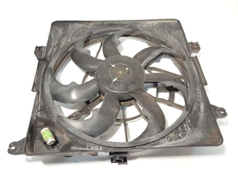 Recambio de electroventilador para hyundai i40 style blue referencia OEM IAM 253803Z800 - Blanco 3