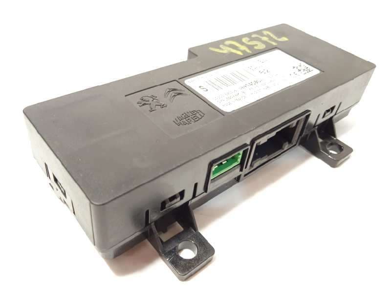 Recambio de modulo electronico para citroën c4 iii 1.2 referencia OEM IAM 9841408080 - Rojo