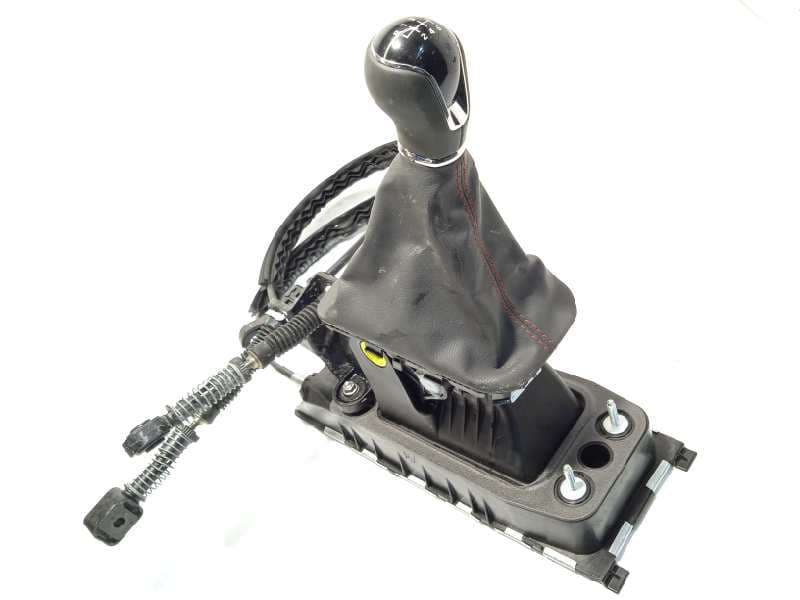 Recambio de palanca cambio para seat arona fr referencia OEM IAM 2Q0711049K