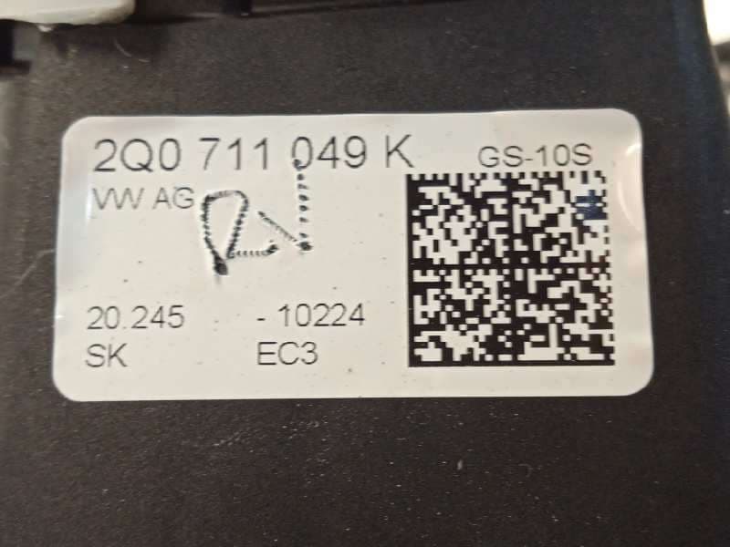 Recambio de palanca cambio para seat arona fr referencia OEM IAM 2Q0711049K 6
