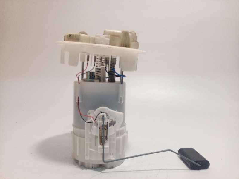 Recambio de bomba combustible para peugeot 208 active referencia OEM IAM 9674466680 - Blanco