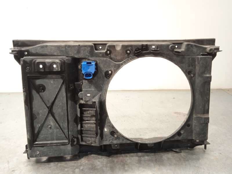 Recambio de panel frontal para peugeot 3008 premium referencia OEM IAM 7104GG  9676568880