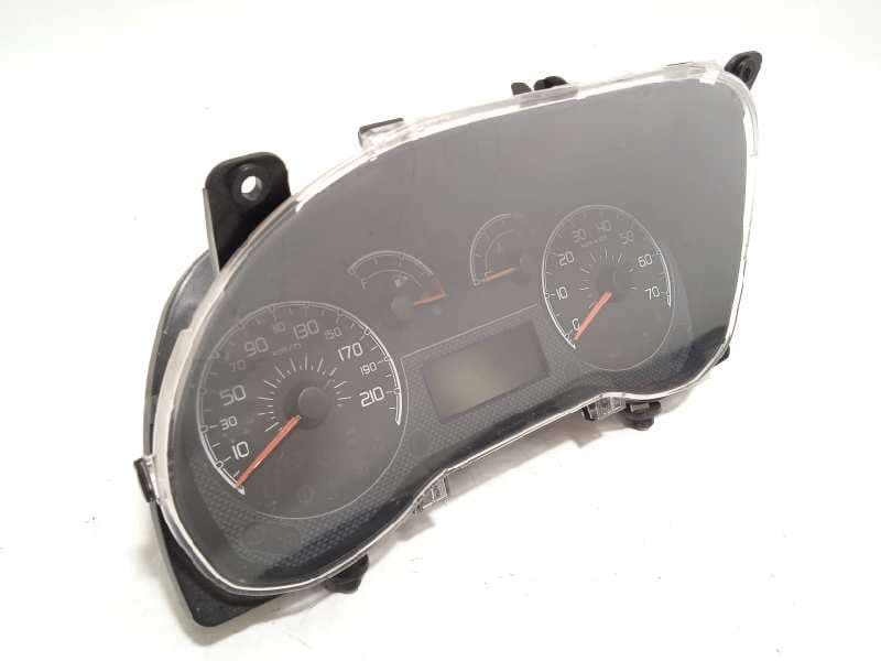 Recambio de cuadro instrumentos para fiat fiorino básico referencia OEM IAM 1388112080 - Blanco