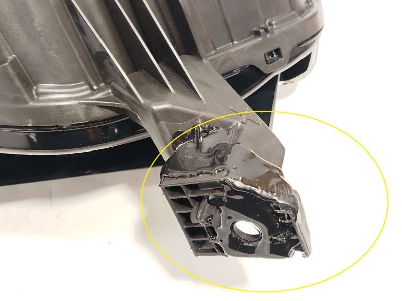 Recambio de faro izquierdo para citroën c4 iii 1.2 referencia OEM IAM 9830649480  73374697 8