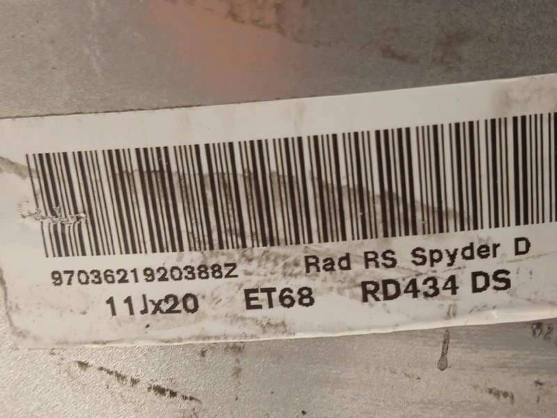 Recambio de llanta para porsche panamera 4 s referencia OEM IAM 97036219203 9