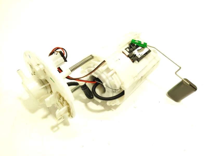 Recambio de bomba combustible para kia stonic (yb) 1.0 t-gdi referencia OEM IAM 31110H8600 - Blanco