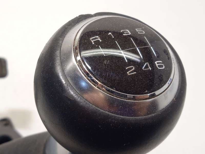 Recambio de palanca cambio para audi q2 (gab) 1.6 tdi referencia OEM IAM 2GA711049B - Negro 4