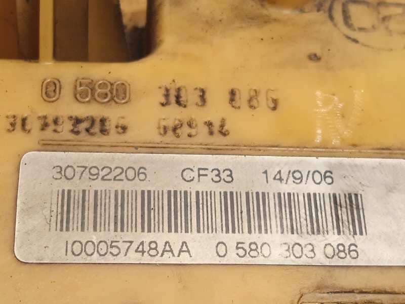 Recambio de bomba combustible para volvo c30 referencia OEM IAM 30792206  0580303086 5
