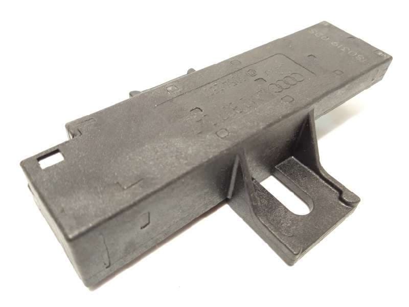 Recambio de antena para audi a8 (4n2/4n8) 50 tdi quattro referencia OEM IAM 4M0907247 - Negro 3